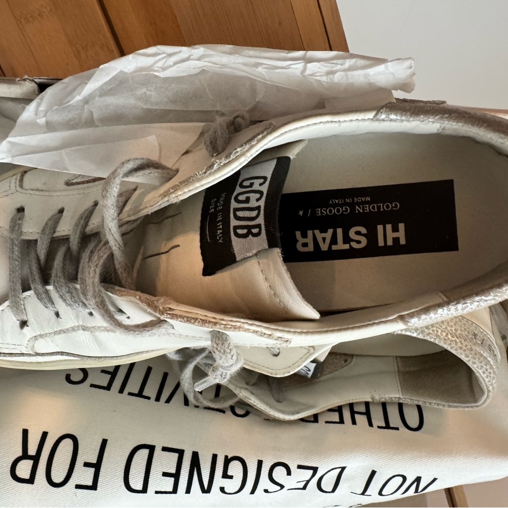 Golden Goose Sneakers with Star Accent - Picture 4 of 8